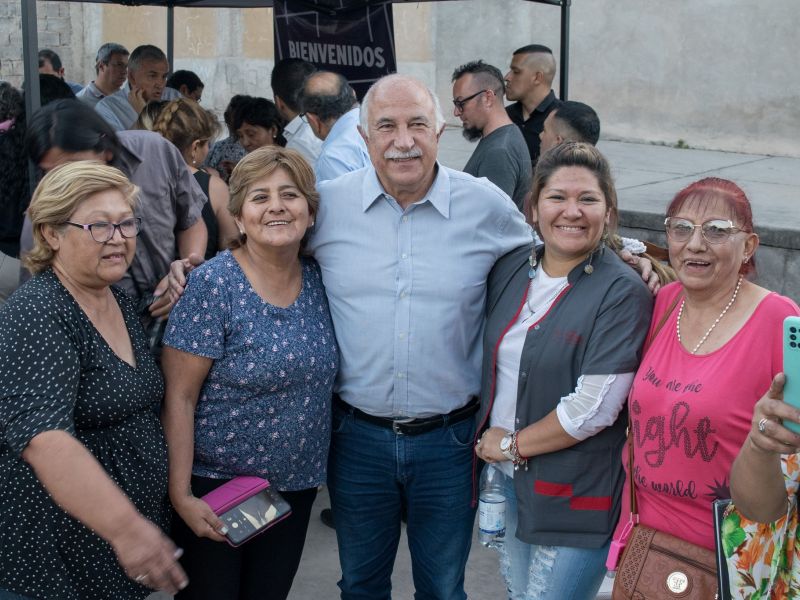 Encuentro con vecinos del barrio ATSA de Alto Comedero