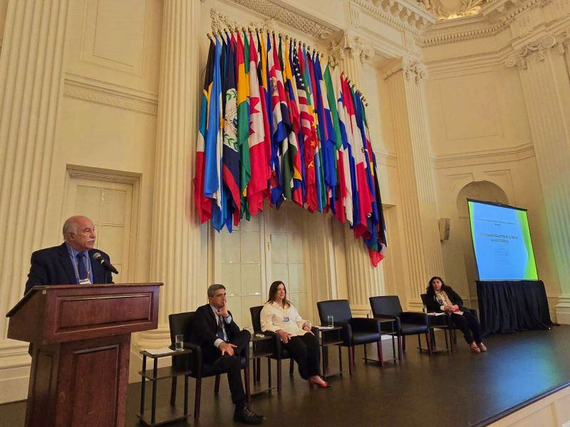 Fiad disertó en Washington sobre estrategias en salud