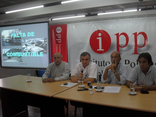 FIAD: QUEREMOS RESOLVER DE UNA VEZ EL PROBLEMA DE LA FALTA DE COMBUSTIBLE