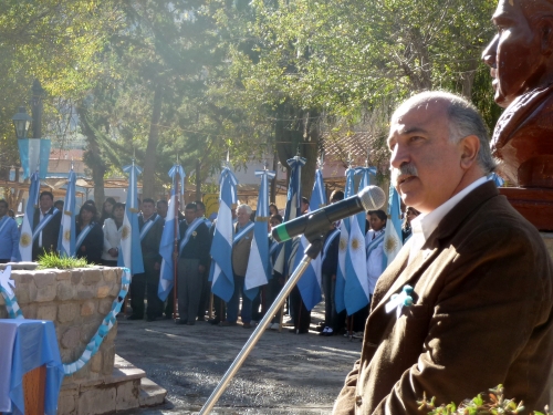 FIAD PARTICIPO DE ACTOS POR EL 202º ANIVERSARIO DE LA REVOLUCION DE MAYO EN TILCARA