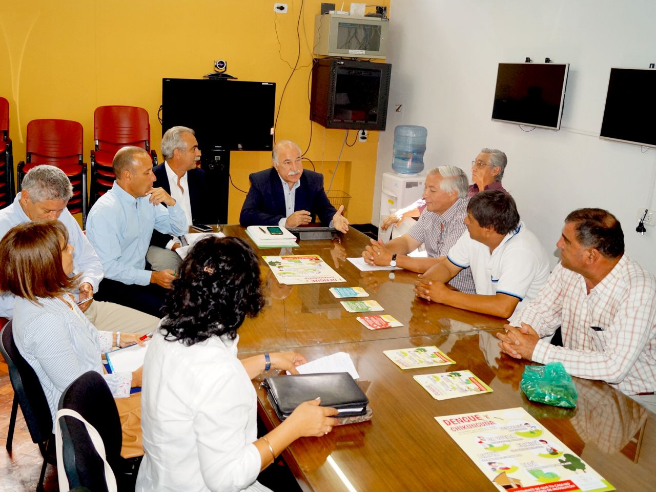 El Ministro Fiad trabaja con municipios con el objetivo de intensificar tareas de prevención en terreno