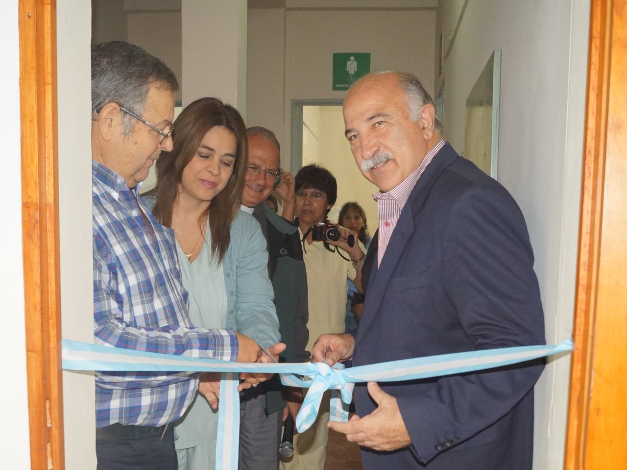 El Ministro Fiad inauguró nuevas instalaciones del CAPS “Sagrado Corazón de Jesús”