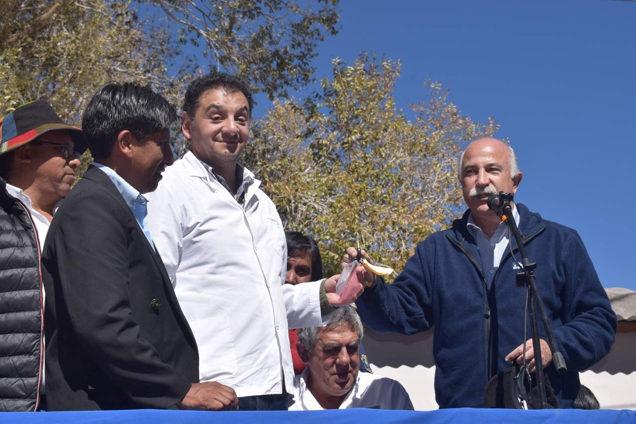 Fiad entregó nueva ambulancia para Cusi Cusi