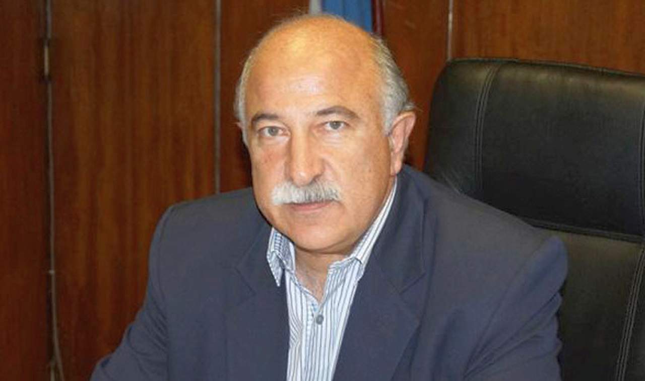 Fiad repudió el acto vandálico contra la memoria de Alfonsín